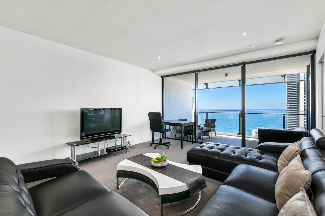 Circle On Cavill, Apartments And Sub Penthouses - We Accommodate Gold Coast Exterior photo