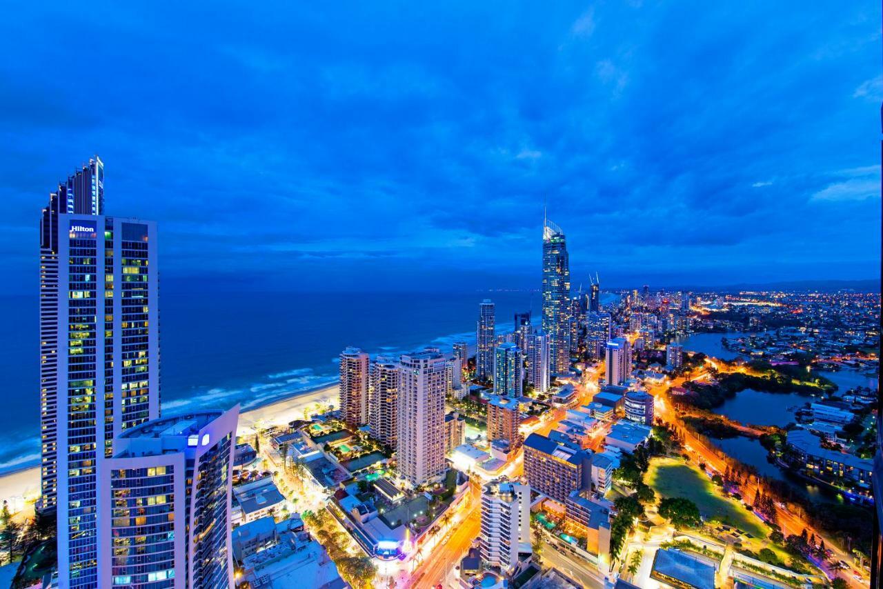 Circle On Cavill, Apartments And Sub Penthouses - We Accommodate Gold Coast Exterior photo