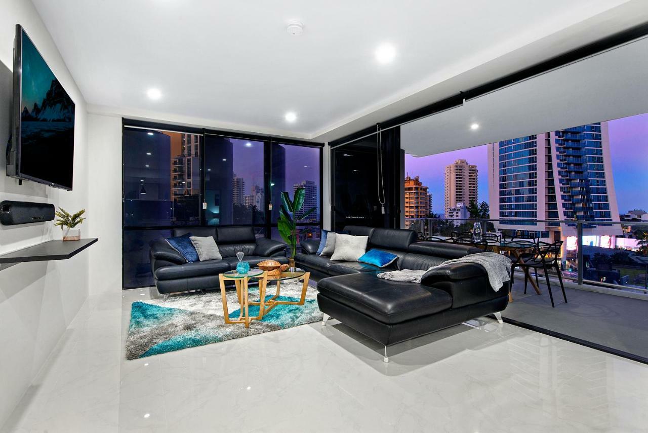 Circle On Cavill, Apartments And Sub Penthouses - We Accommodate Gold Coast Exterior photo